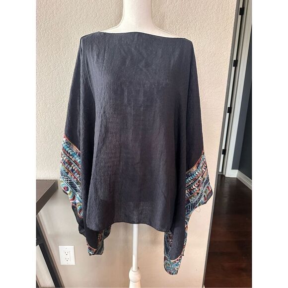 Navy Blue Embroidered Sleeve Shall - Picture 1 of 8